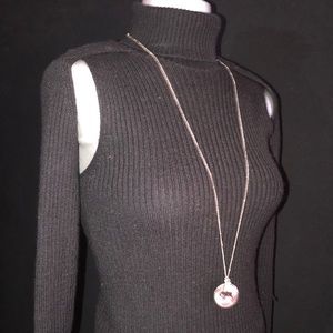 Turtle neck open sleeve/long sleeve sweater